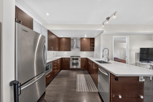 207-14300 Riverport Way, Richmond, BC 