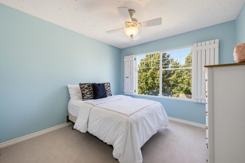24070 Hill Avenue, Maple Ridge, BC 