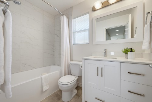 24070 Hill Avenue, Maple Ridge, BC 