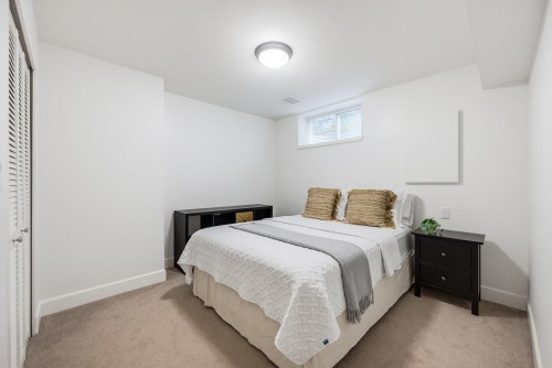 24070 Hill Avenue, Maple Ridge, BC 