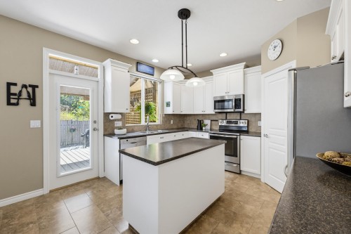 24070 Hill Avenue, Maple Ridge, BC 