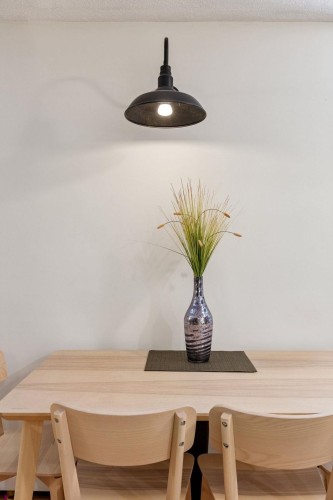 209-310 3Rd Street E, North Vancouver, BC 