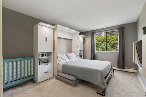 209-310 3Rd Street E, North Vancouver, BC 