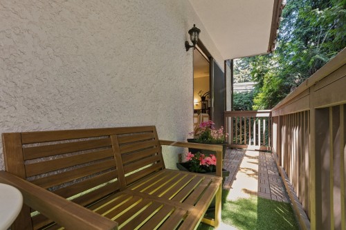 209-310 3Rd Street E, North Vancouver, BC 