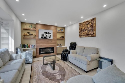 1921 Fulton Avenue, West Vancouver, BC 
