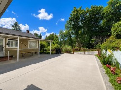 4409 Marine Drive Burnaby, BC V5J 3G1