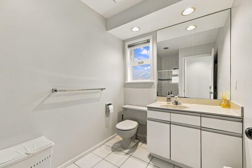 1039 29Th Avenue W, Vancouver, BC 