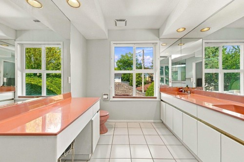 1039 29Th Avenue W, Vancouver, BC 