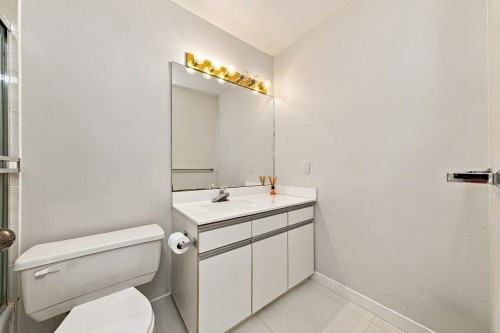 1039 29Th Avenue W, Vancouver, BC 