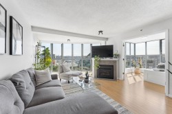 1603-1128 Quebec Street Vancouver, BC V6A 4E1