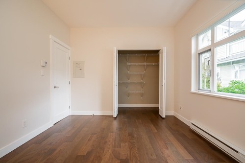 160-7388 Macpherson Avenue, Burnaby, BC 