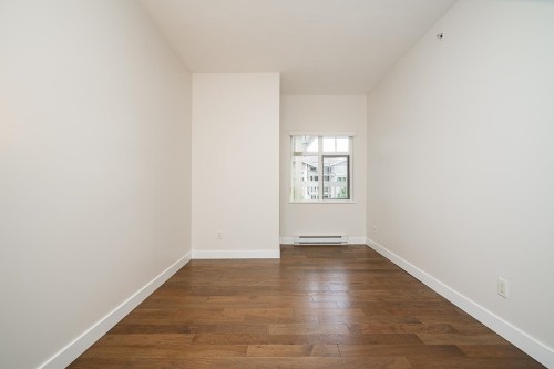160-7388 Macpherson Avenue, Burnaby, BC 