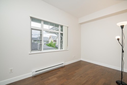 160-7388 Macpherson Avenue, Burnaby, BC 