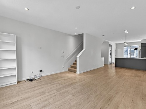 17-2560 Pitt River Road, Port Coquitlam, BC 