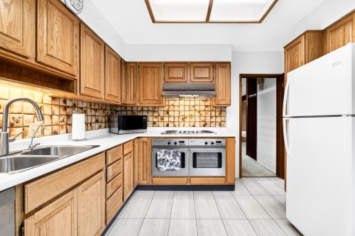 642 53Rd Avenue W, Vancouver, BC 