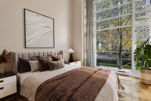 2P-1033 Marinaside Crescent, Vancouver, BC 