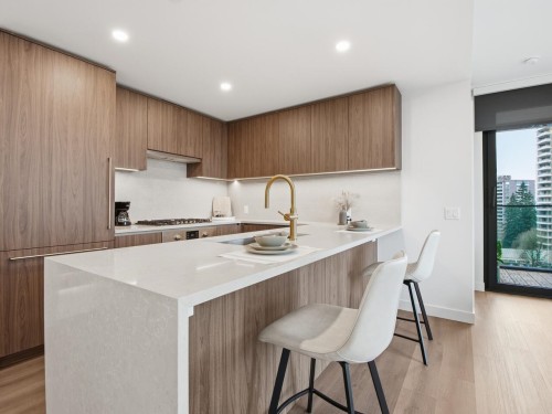 607-5987 Wilson Avenue, Burnaby, BC 