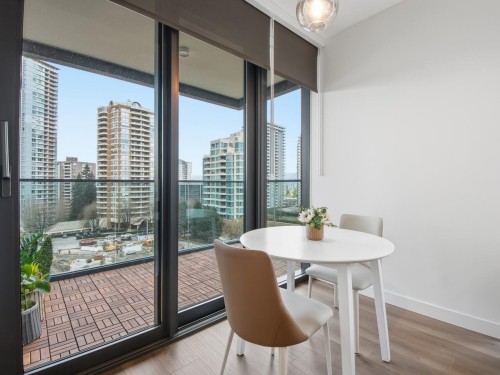 607-5987 Wilson Avenue, Burnaby, BC 