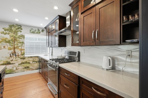 2015 Creelman Avenue, Vancouver, BC 