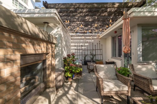 14-166 13Th Street W, North Vancouver, BC 