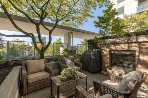 14-166 13Th Street W, North Vancouver, BC 