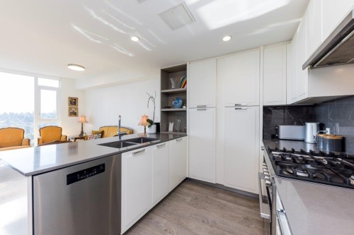 2506-1401 Hunter Street, North Vancouver, BC 