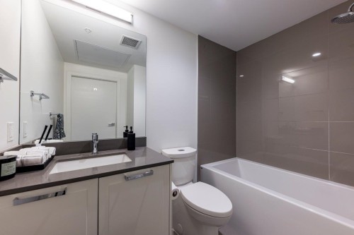 2506-1401 Hunter Street, North Vancouver, BC 