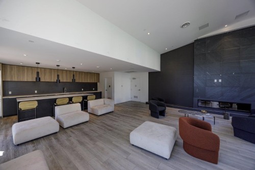 2506-1401 Hunter Street, North Vancouver, BC 