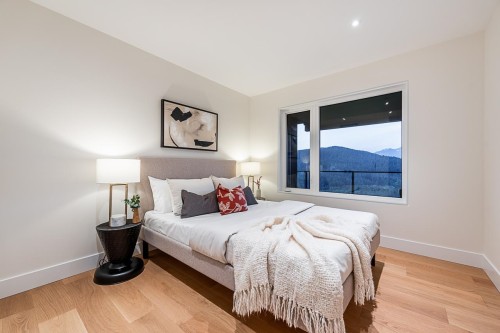 885 Rivendell Drive, Bowen Island, BC 