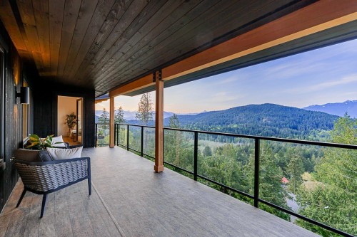 885 Rivendell Drive, Bowen Island, BC 