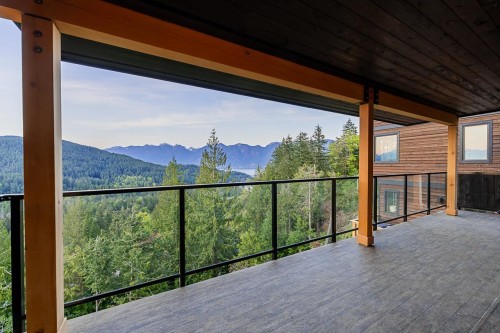 885 Rivendell Drive, Bowen Island, BC 