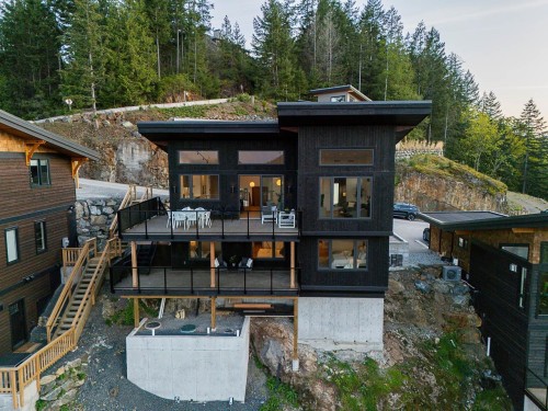 885 Rivendell Drive, Bowen Island, BC 