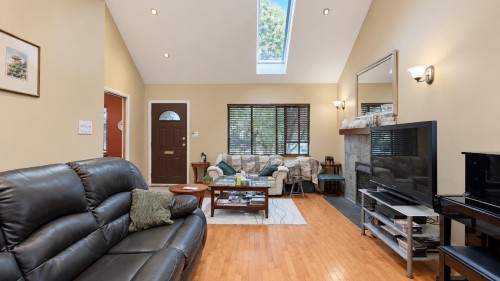 3841 23Rd Avenue W, Vancouver, BC 