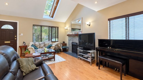 3841 23Rd Avenue W, Vancouver, BC 