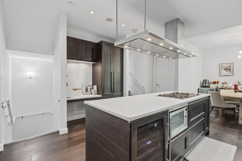 Th1-3355 Binning Road, Vancouver, BC 