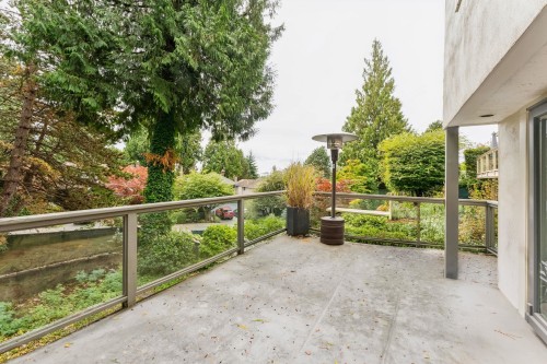 4812 Headland Close, West Vancouver, BC 