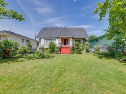 2087 26th Avenue EVancouver, BC V5N 2W3