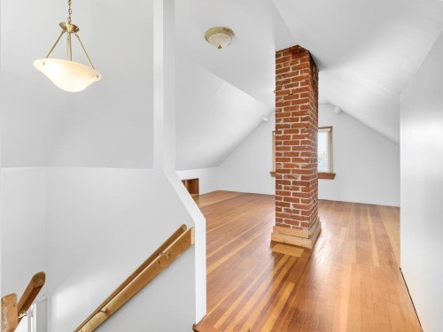 2087 26Th Avenue E, Vancouver, BC 