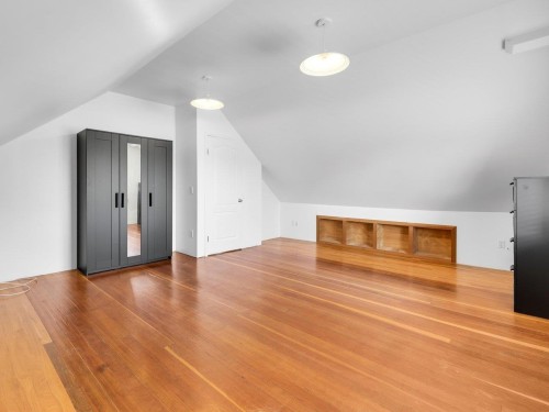 2087 26Th Avenue E, Vancouver, BC 