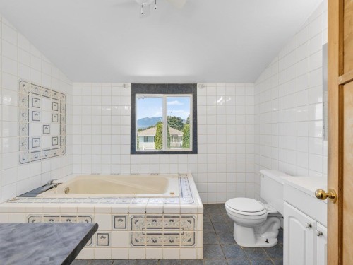 2087 26Th Avenue E, Vancouver, BC 