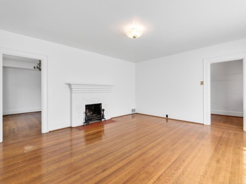 2087 26Th Avenue E, Vancouver, BC 