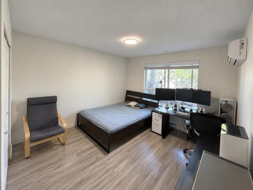 218-9399 Tomicki Avenue, Richmond, BC 