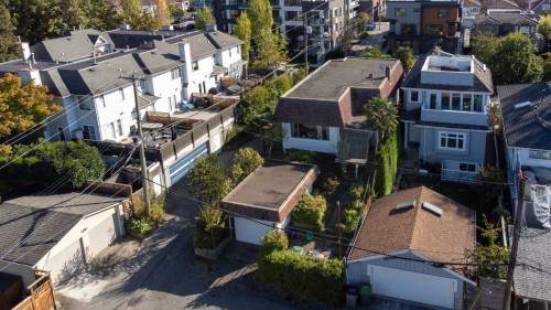 659 22Nd Avenue E, Vancouver, BC 