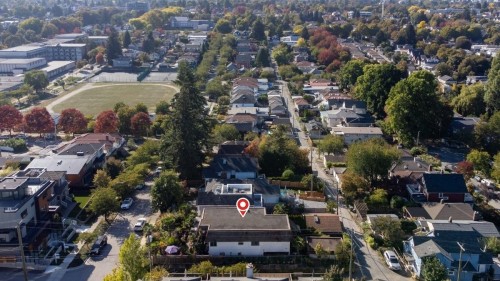 659 22Nd Avenue E, Vancouver, BC 