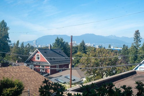 659 22Nd Avenue E, Vancouver, BC 