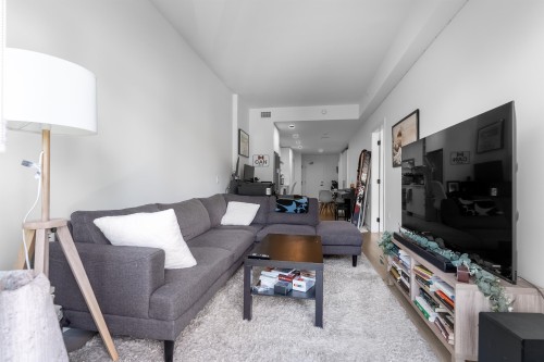 317-422 3Rd Street E, North Vancouver, BC 