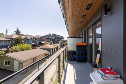 317-422 3Rd Street E, North Vancouver, BC 