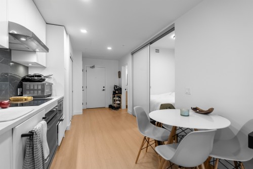 317-422 3Rd Street E, North Vancouver, BC 