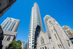 703-1033 Nelson Street Vancouver, BC V6E 0E5