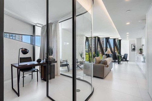 703-1033 Nelson Street, Vancouver, BC 